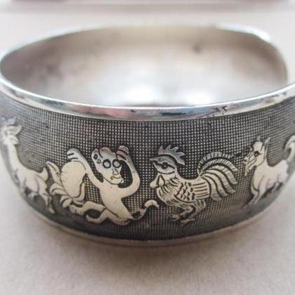 Zodiac Animals Retro Silver Plated Bracelet
